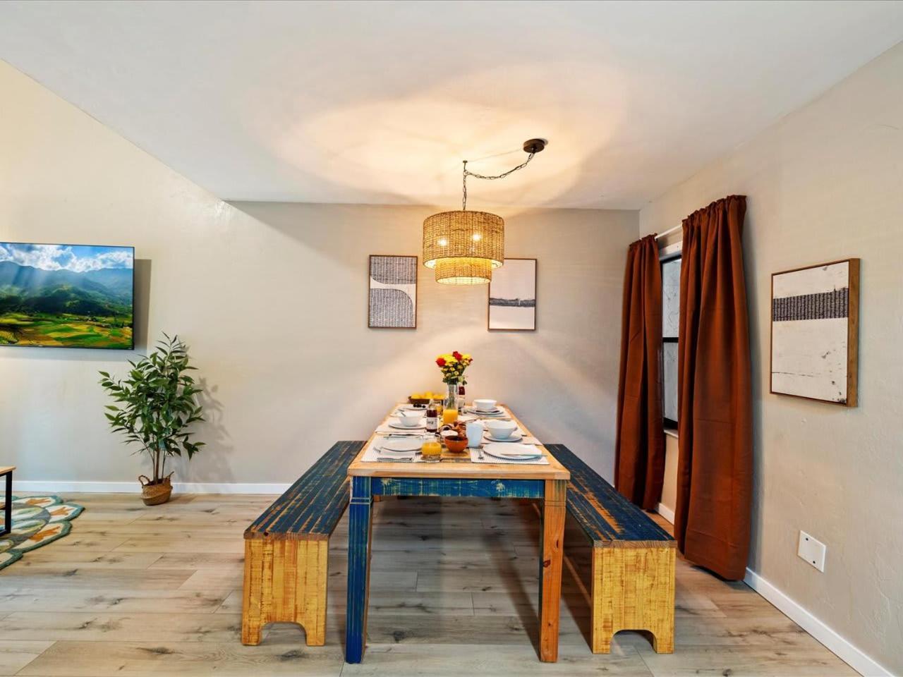 Artist'S Tower Townhome Just Renovated W Loft Gainesville Ngoại thất bức ảnh