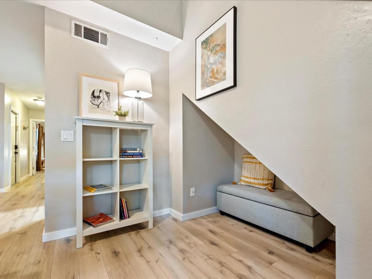 Artist'S Tower Townhome Just Renovated W Loft Gainesville Ngoại thất bức ảnh